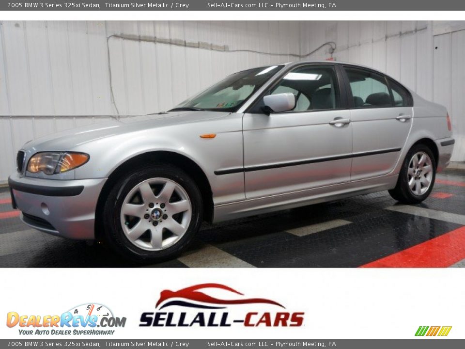 2005 BMW 3 Series 325xi Sedan Titanium Silver Metallic / Grey Photo #1