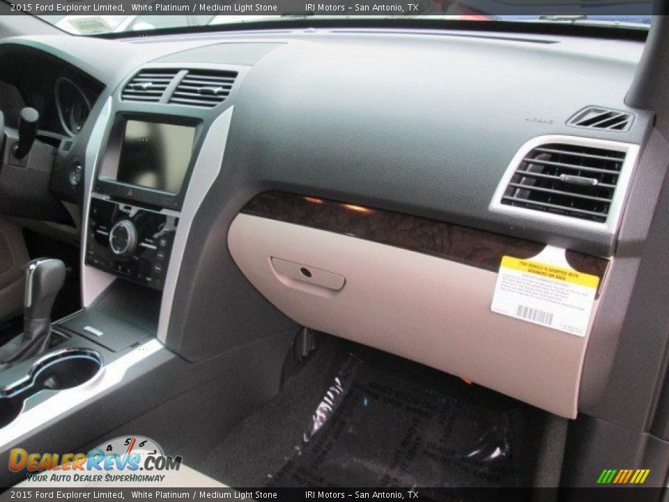2015 Ford Explorer Limited White Platinum / Medium Light Stone Photo #33