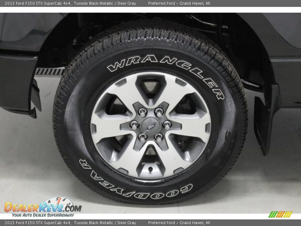 2013 Ford F150 STX SuperCab 4x4 Wheel Photo #11