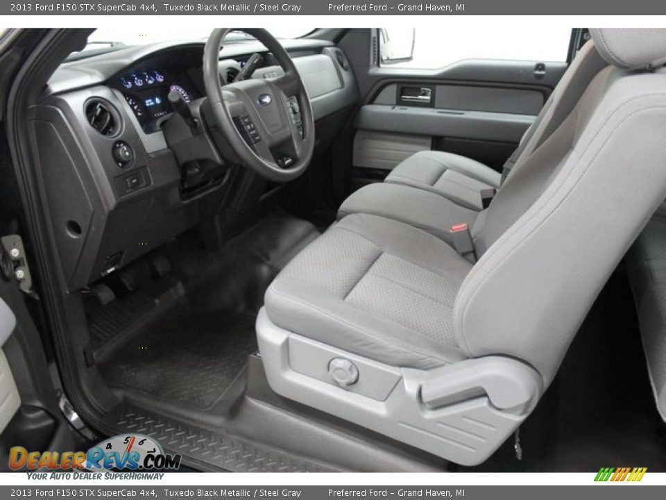 Front Seat of 2013 Ford F150 STX SuperCab 4x4 Photo #19