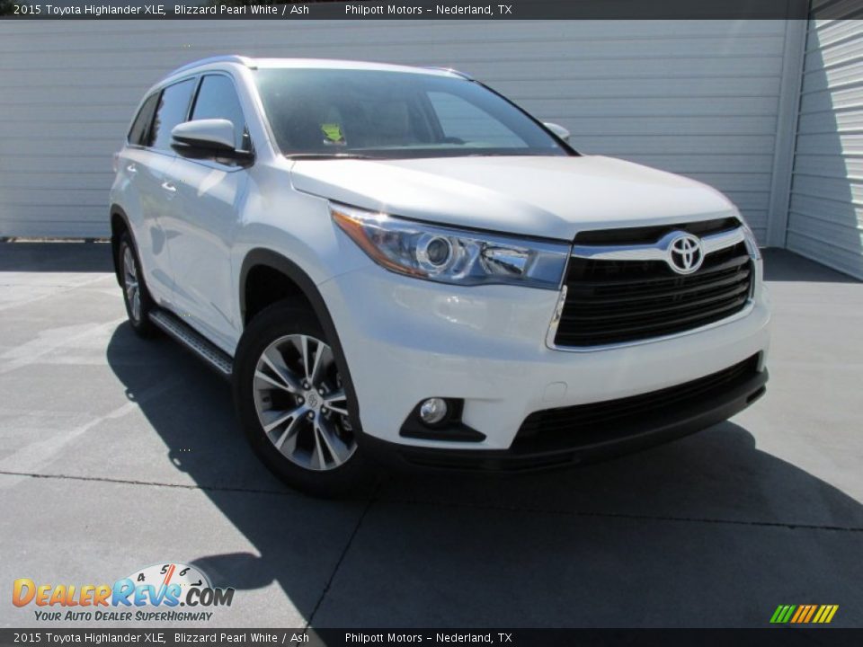 2015 Toyota Highlander XLE Blizzard Pearl White / Ash Photo #1