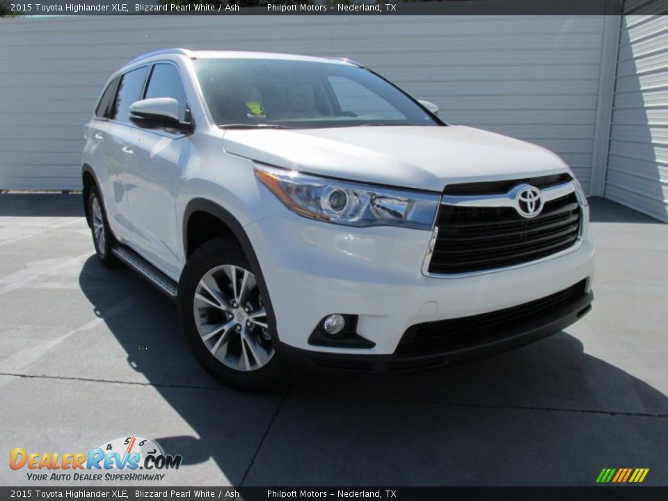 2015 Toyota Highlander XLE Blizzard Pearl White / Ash Photo #2