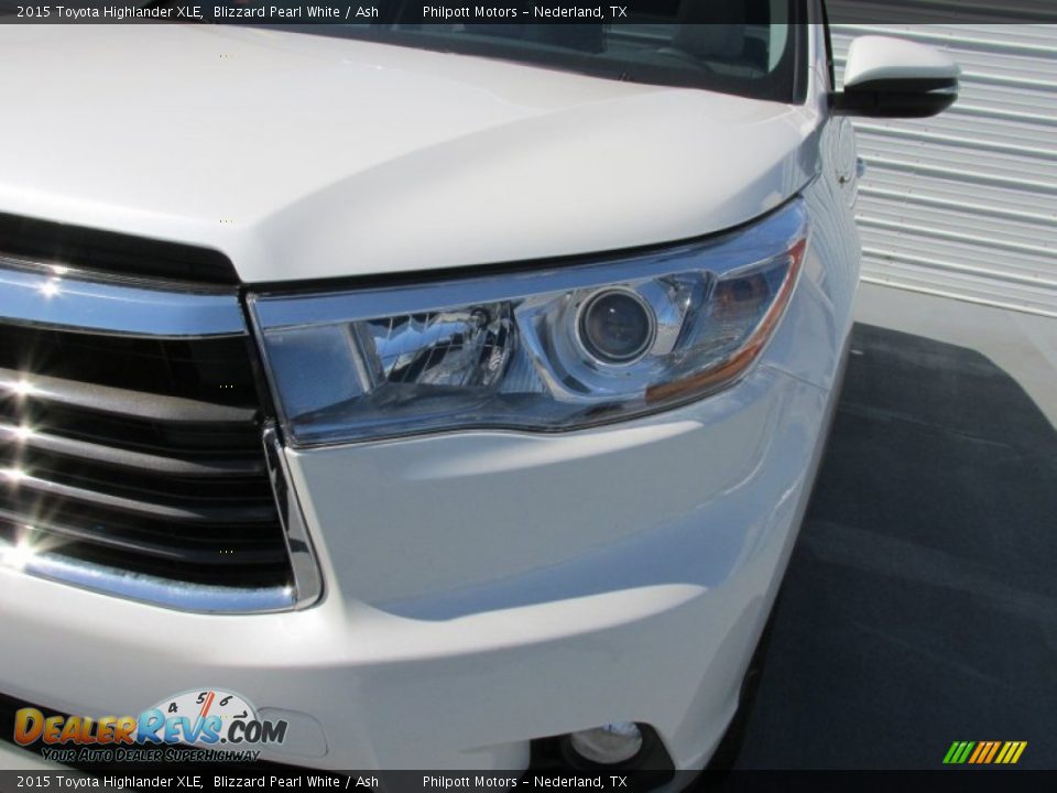 2015 Toyota Highlander XLE Blizzard Pearl White / Ash Photo #9