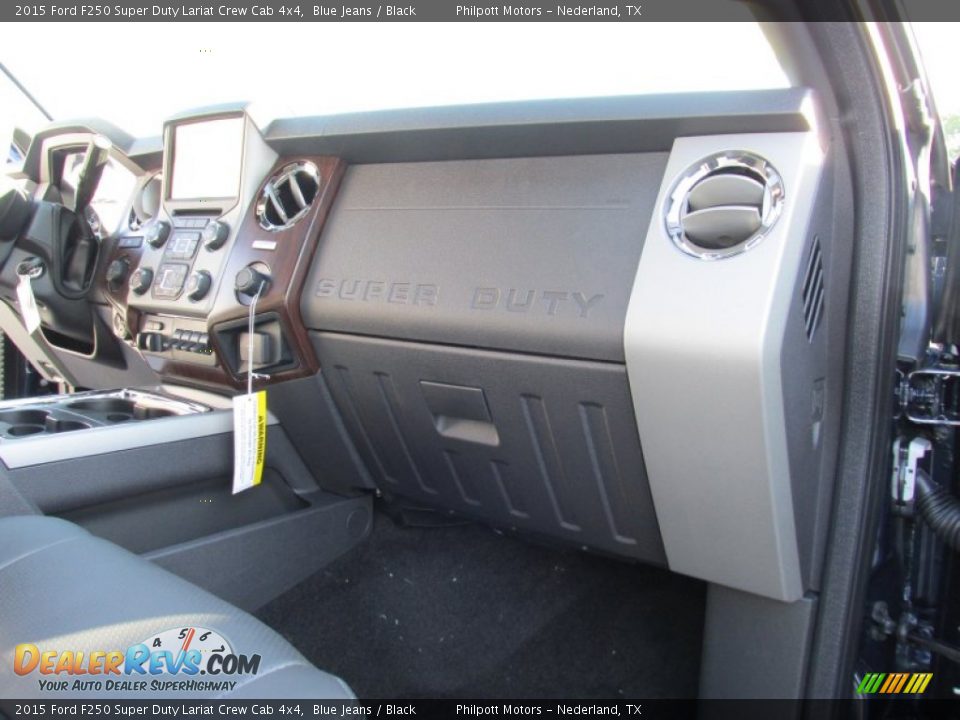 2015 Ford F250 Super Duty Lariat Crew Cab 4x4 Blue Jeans / Black Photo #19