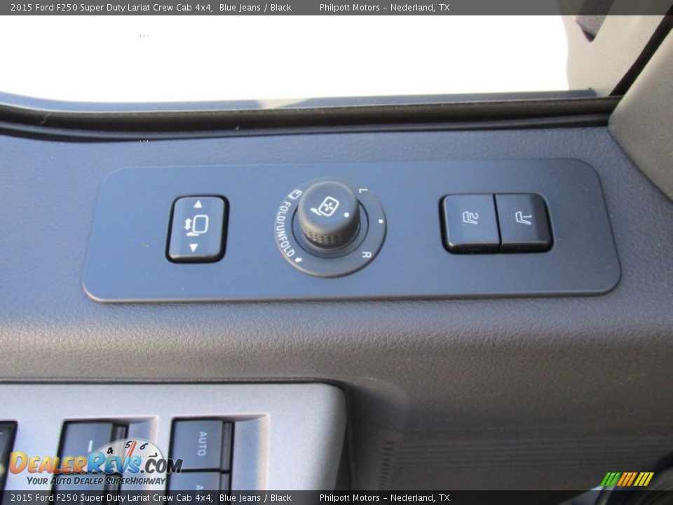 2015 Ford F250 Super Duty Lariat Crew Cab 4x4 Blue Jeans / Black Photo #23