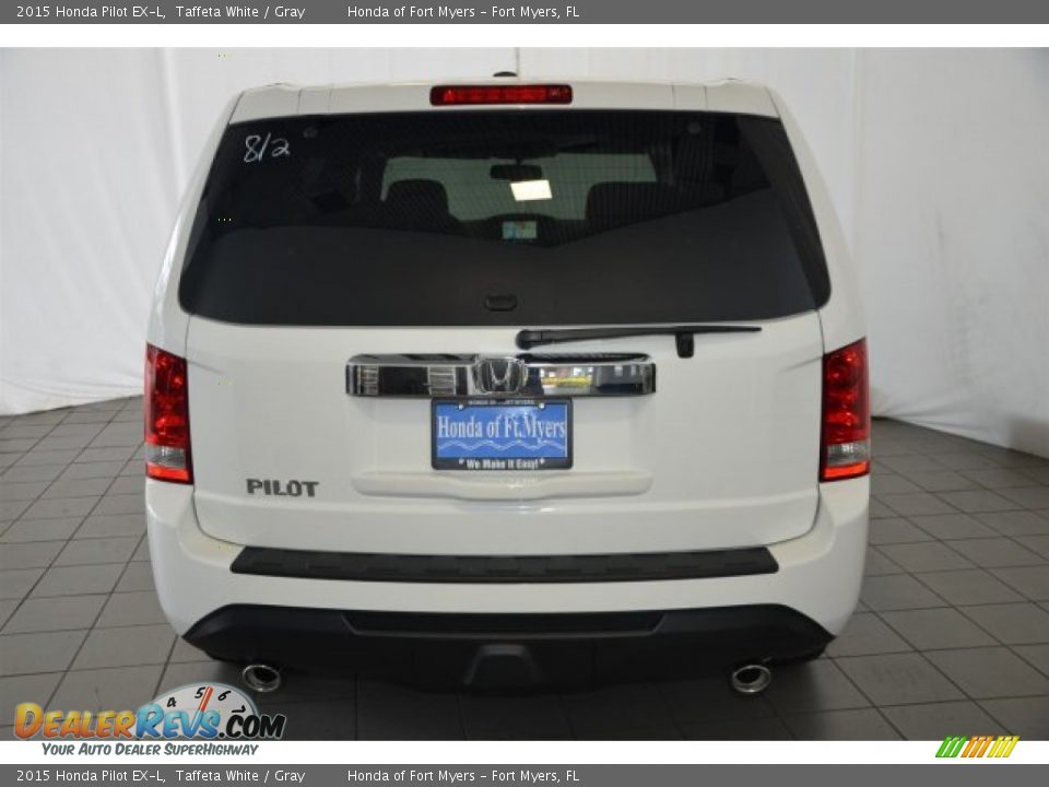 2015 Honda Pilot EX-L Taffeta White / Gray Photo #6