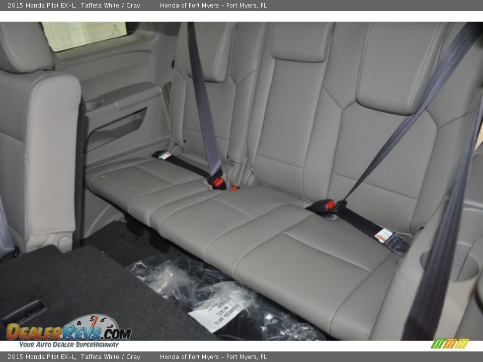 2015 Honda Pilot EX-L Taffeta White / Gray Photo #21