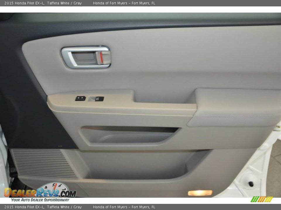2015 Honda Pilot EX-L Taffeta White / Gray Photo #23