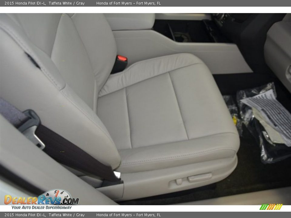 2015 Honda Pilot EX-L Taffeta White / Gray Photo #24