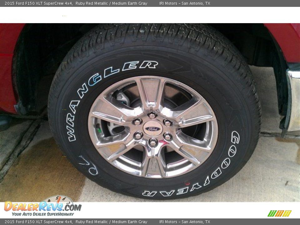 2015 Ford F150 XLT SuperCrew 4x4 Ruby Red Metallic / Medium Earth Gray Photo #3