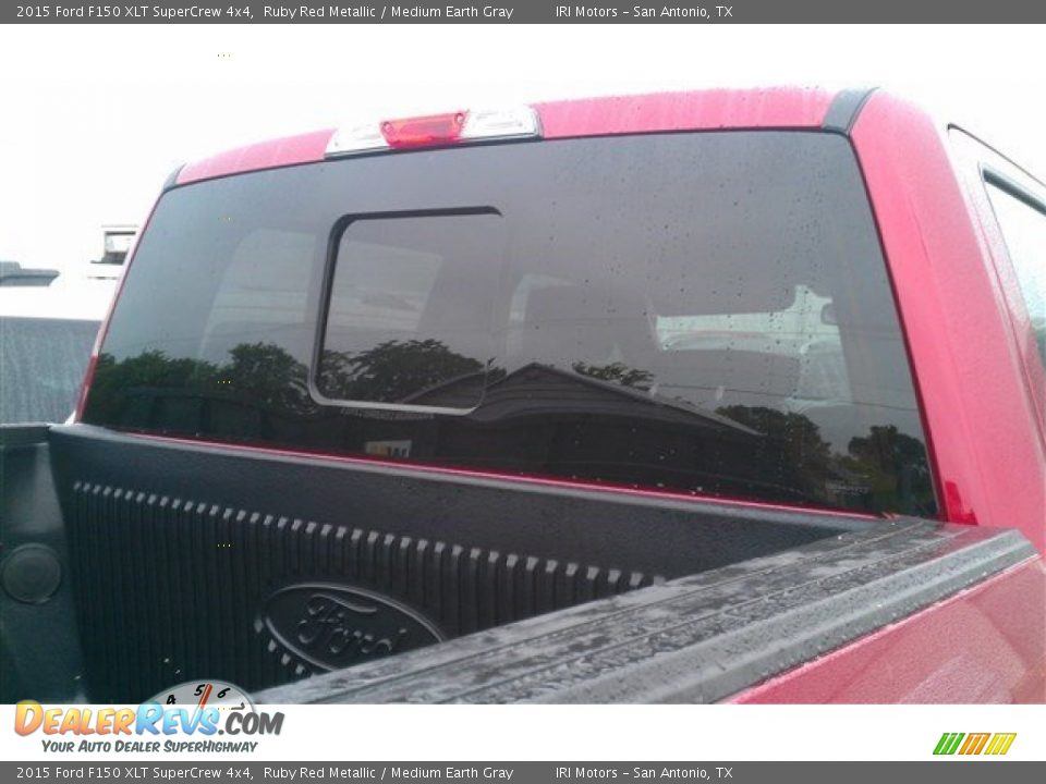 2015 Ford F150 XLT SuperCrew 4x4 Ruby Red Metallic / Medium Earth Gray Photo #12