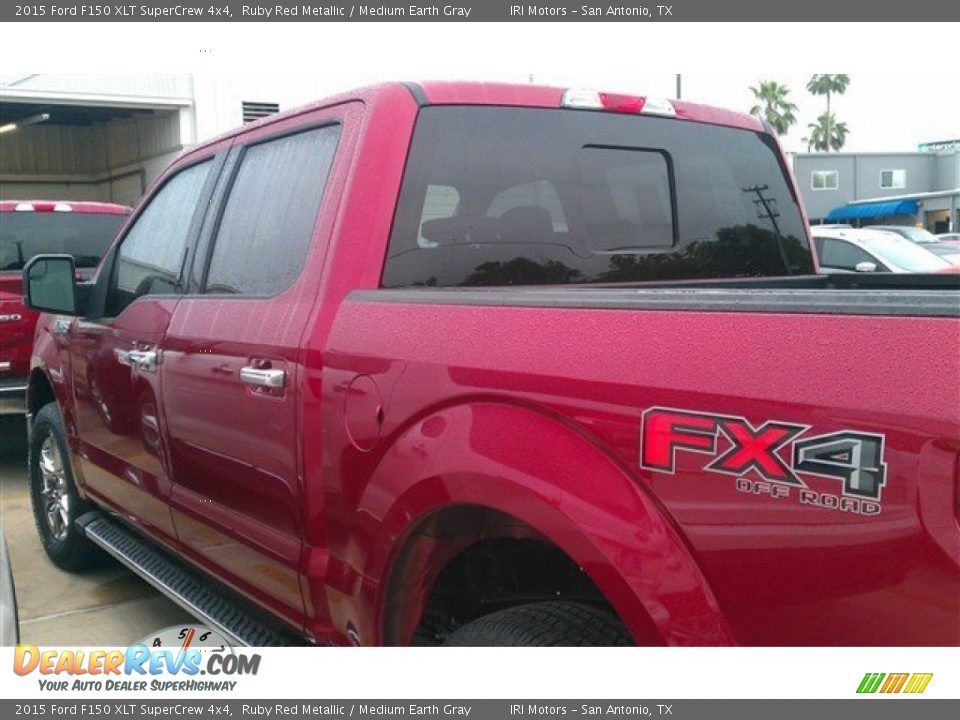 2015 Ford F150 XLT SuperCrew 4x4 Ruby Red Metallic / Medium Earth Gray Photo #18