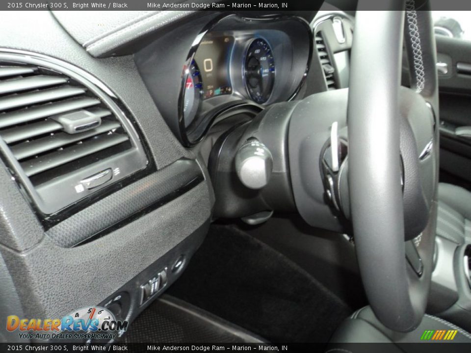 2015 Chrysler 300 S Bright White / Black Photo #12