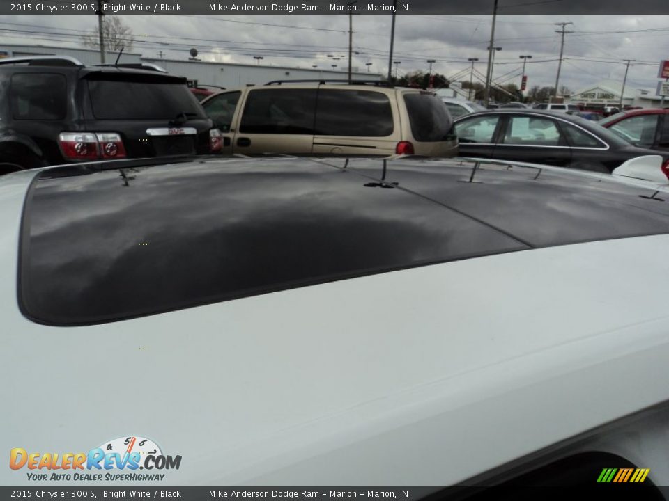 2015 Chrysler 300 S Bright White / Black Photo #15