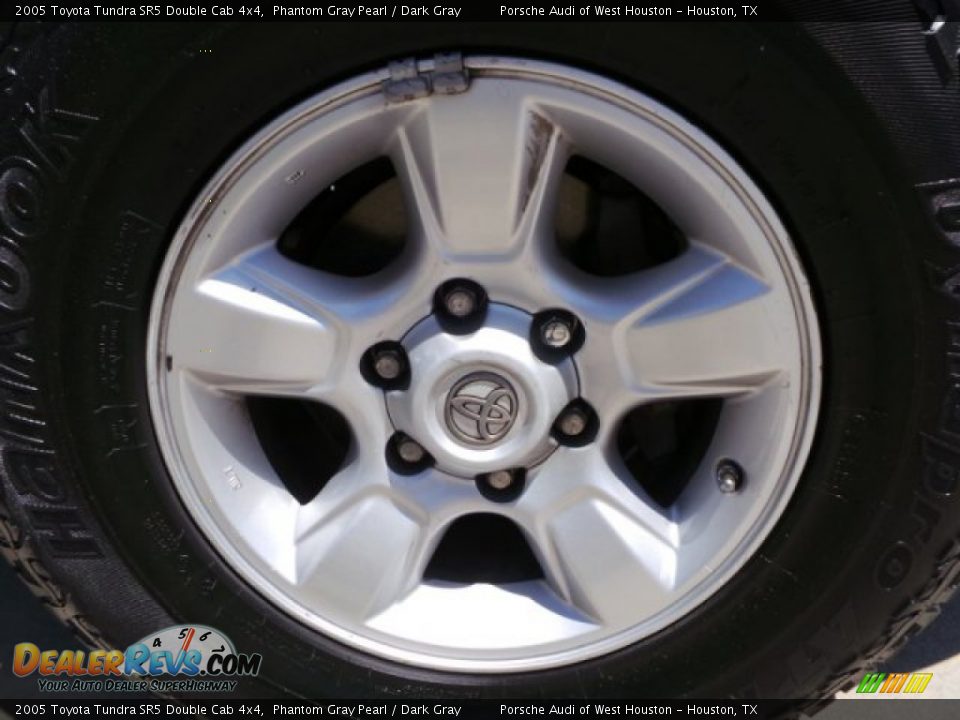 2005 Toyota Tundra SR5 Double Cab 4x4 Phantom Gray Pearl / Dark Gray Photo #9