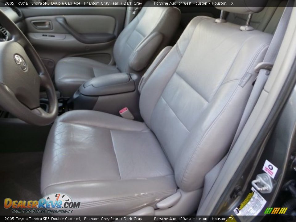 Front Seat of 2005 Toyota Tundra SR5 Double Cab 4x4 Photo #15