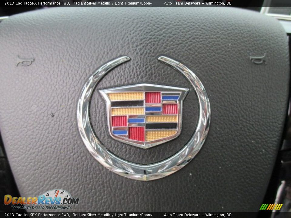 2013 Cadillac SRX Performance FWD Radiant Silver Metallic / Light Titanium/Ebony Photo #30