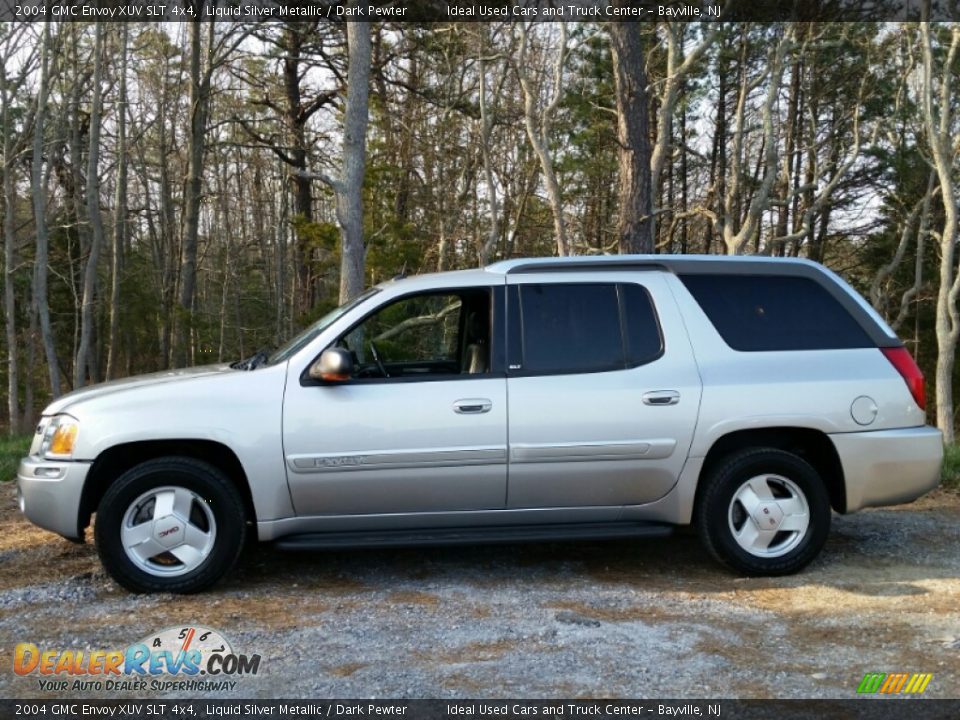 2004 GMC Envoy XUV SLT 4x4 Liquid Silver Metallic / Dark Pewter Photo #3