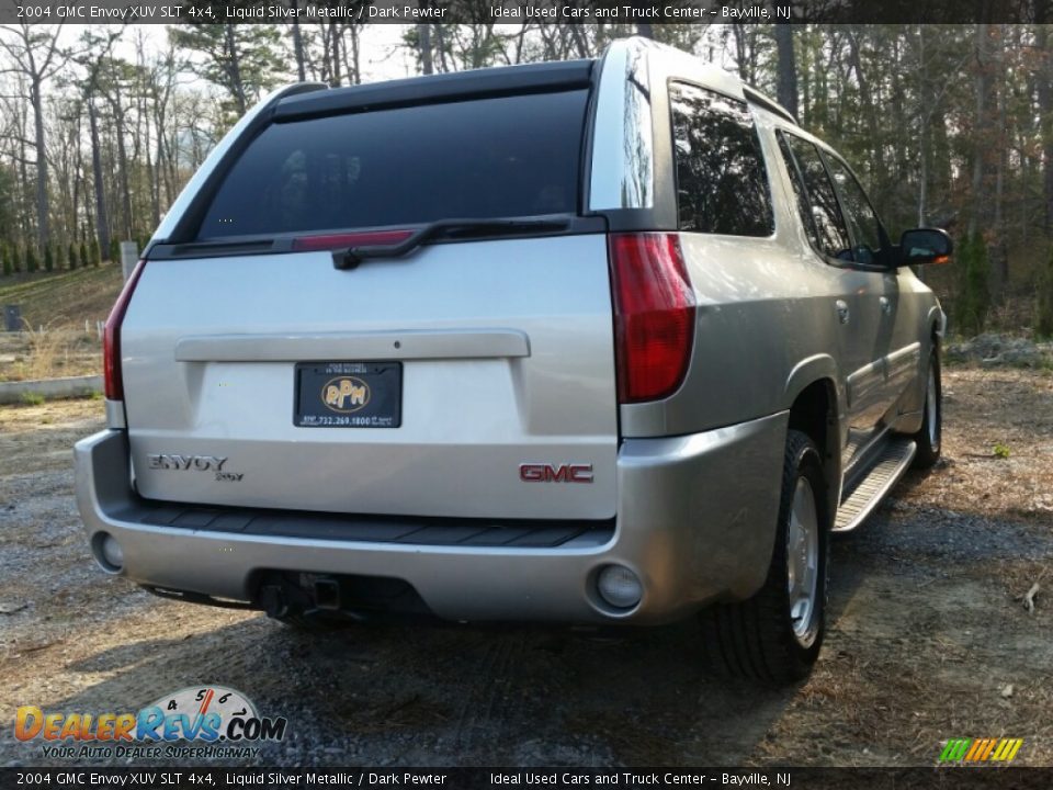 2004 GMC Envoy XUV SLT 4x4 Liquid Silver Metallic / Dark Pewter Photo #5