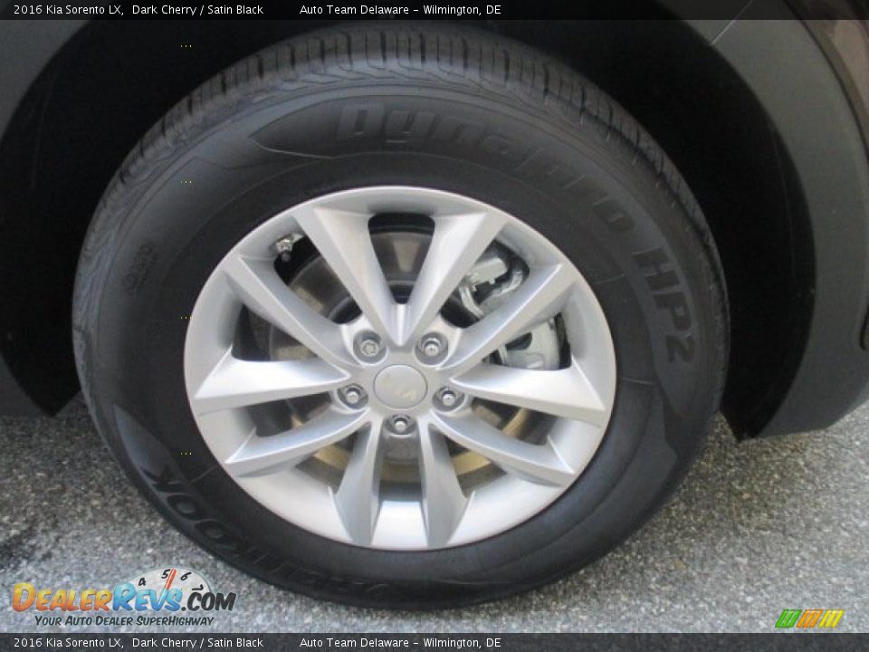 2016 Kia Sorento LX Dark Cherry / Satin Black Photo #9