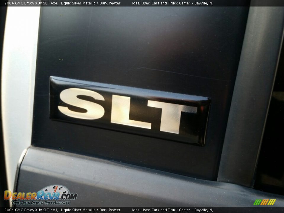 2004 GMC Envoy XUV SLT 4x4 Liquid Silver Metallic / Dark Pewter Photo #21