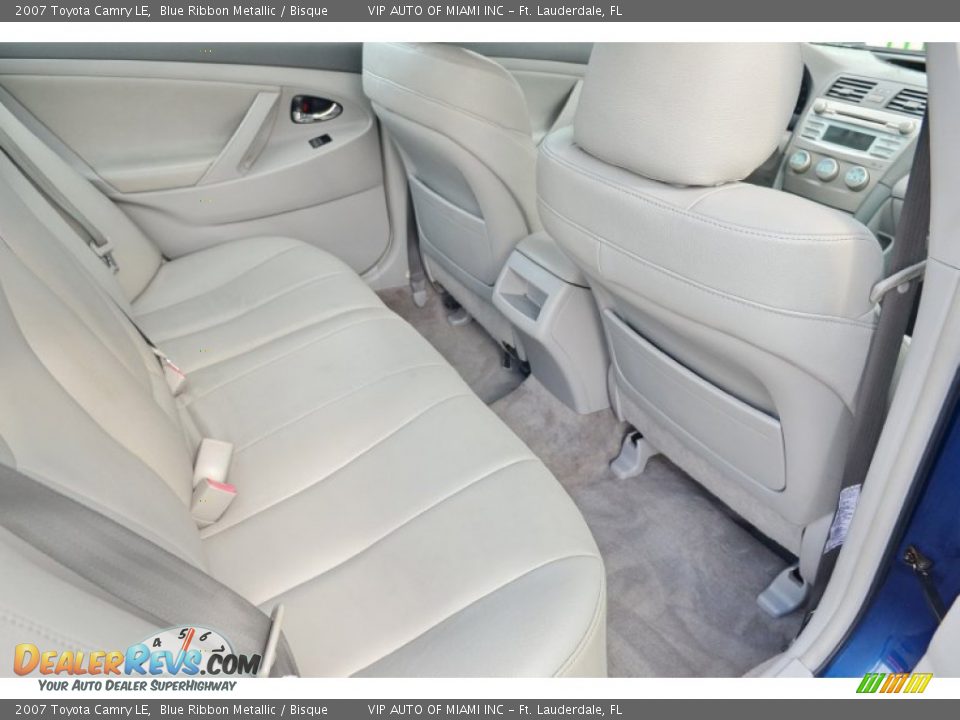 Rear Seat of 2007 Toyota Camry LE Photo #13