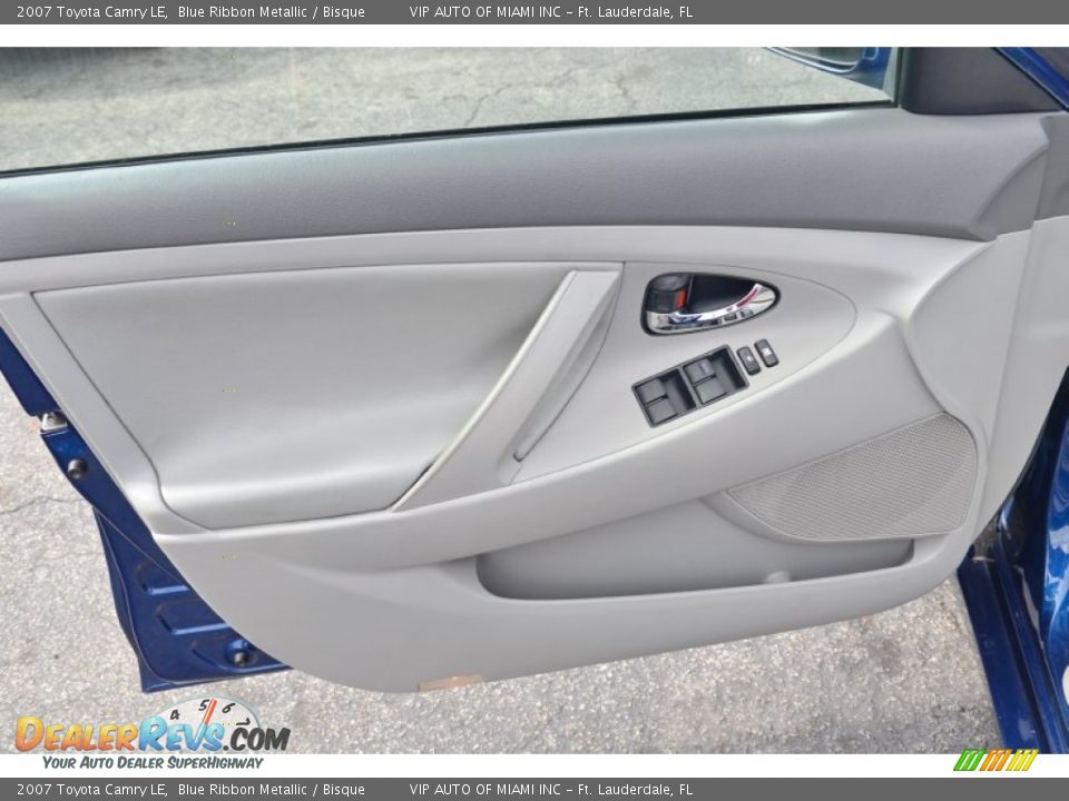 Door Panel of 2007 Toyota Camry LE Photo #28