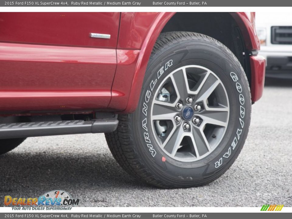 2015 Ford F150 XL SuperCrew 4x4 Ruby Red Metallic / Medium Earth Gray Photo #5