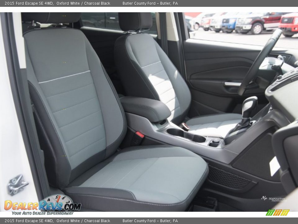 2015 Ford Escape SE 4WD Oxford White / Charcoal Black Photo #12