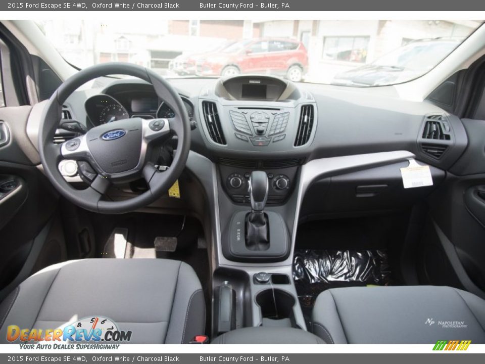 2015 Ford Escape SE 4WD Oxford White / Charcoal Black Photo #13