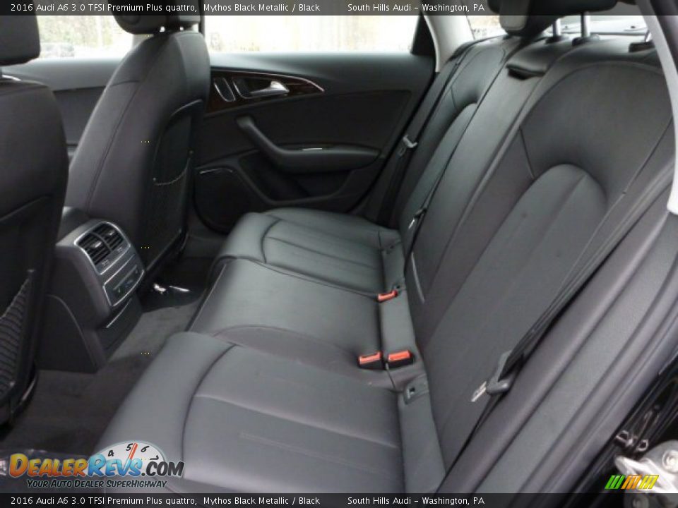 Rear Seat of 2016 Audi A6 3.0 TFSI Premium Plus quattro Photo #9