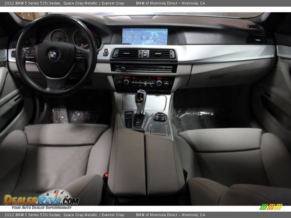 Dashboard of 2012 BMW 5 Series 535i Sedan Photo #11