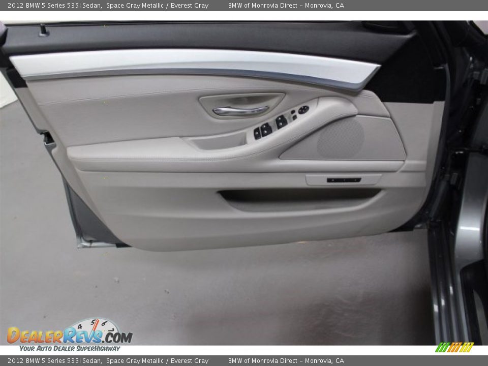 Door Panel of 2012 BMW 5 Series 535i Sedan Photo #17