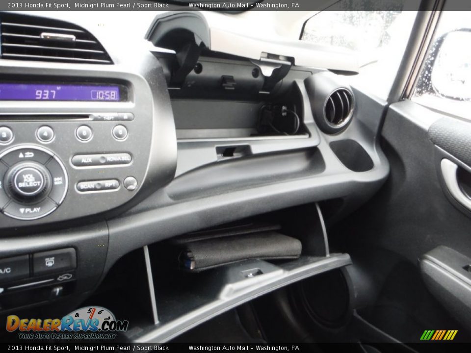2013 Honda Fit Sport Midnight Plum Pearl / Sport Black Photo #14