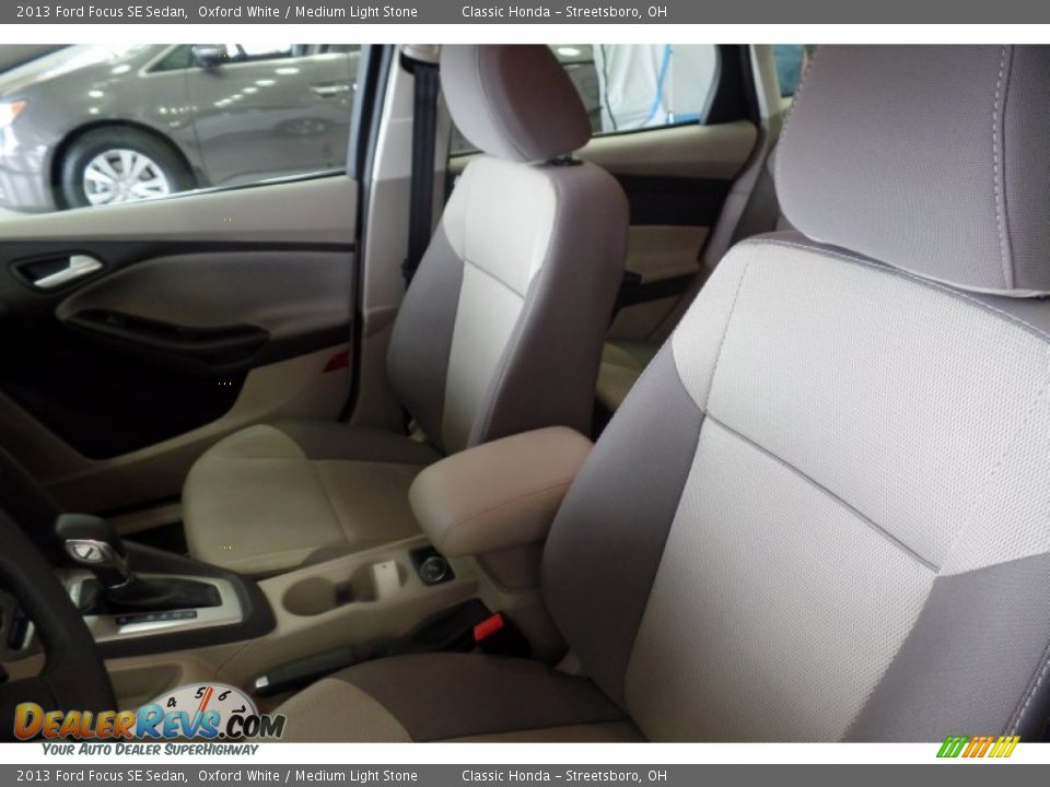 Front Seat of 2013 Ford Focus SE Sedan Photo #14