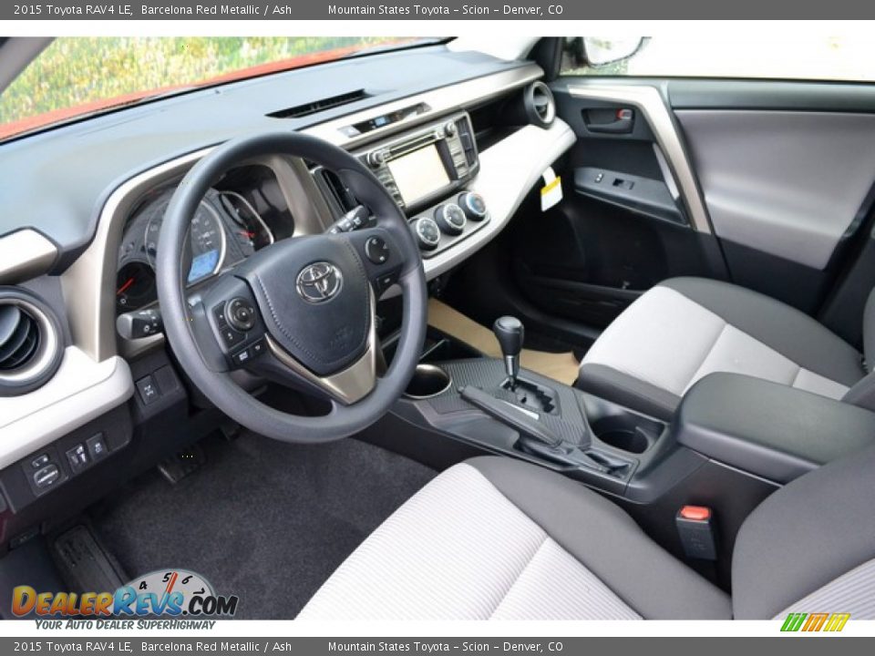 Ash Interior - 2015 Toyota RAV4 LE Photo #5