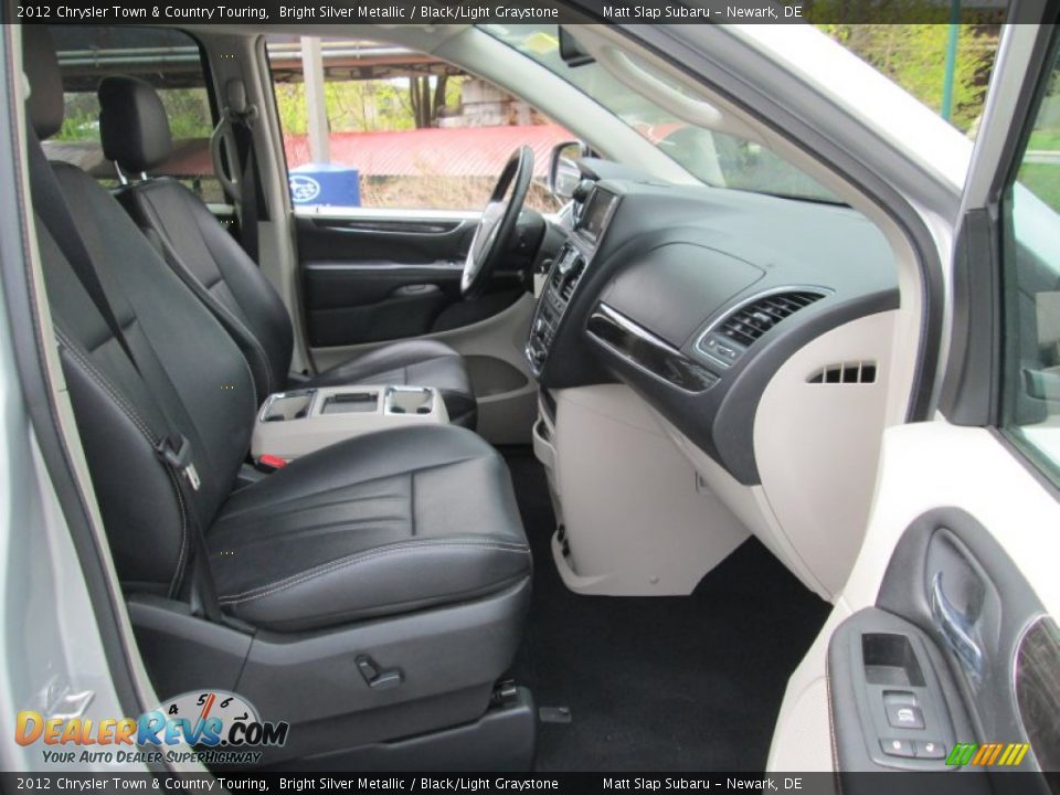2012 Chrysler Town & Country Touring Bright Silver Metallic / Black/Light Graystone Photo #17
