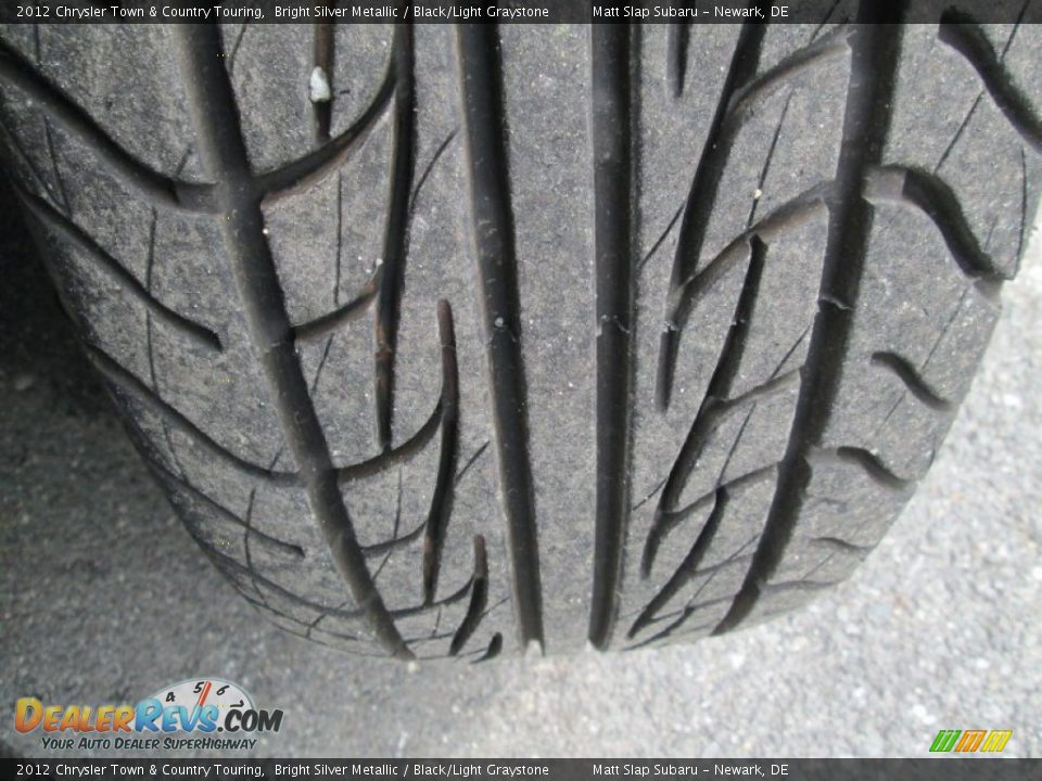 2012 Chrysler Town & Country Touring Bright Silver Metallic / Black/Light Graystone Photo #23