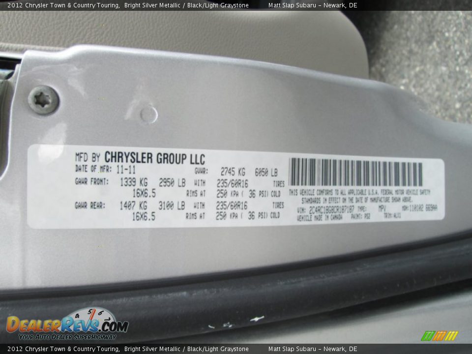 2012 Chrysler Town & Country Touring Bright Silver Metallic / Black/Light Graystone Photo #30
