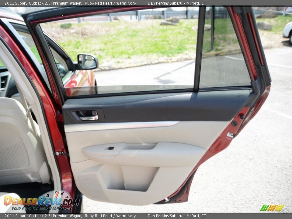 2011 Subaru Outback 2.5i Premium Wagon Ruby Red Pearl / Warm Ivory Photo #18