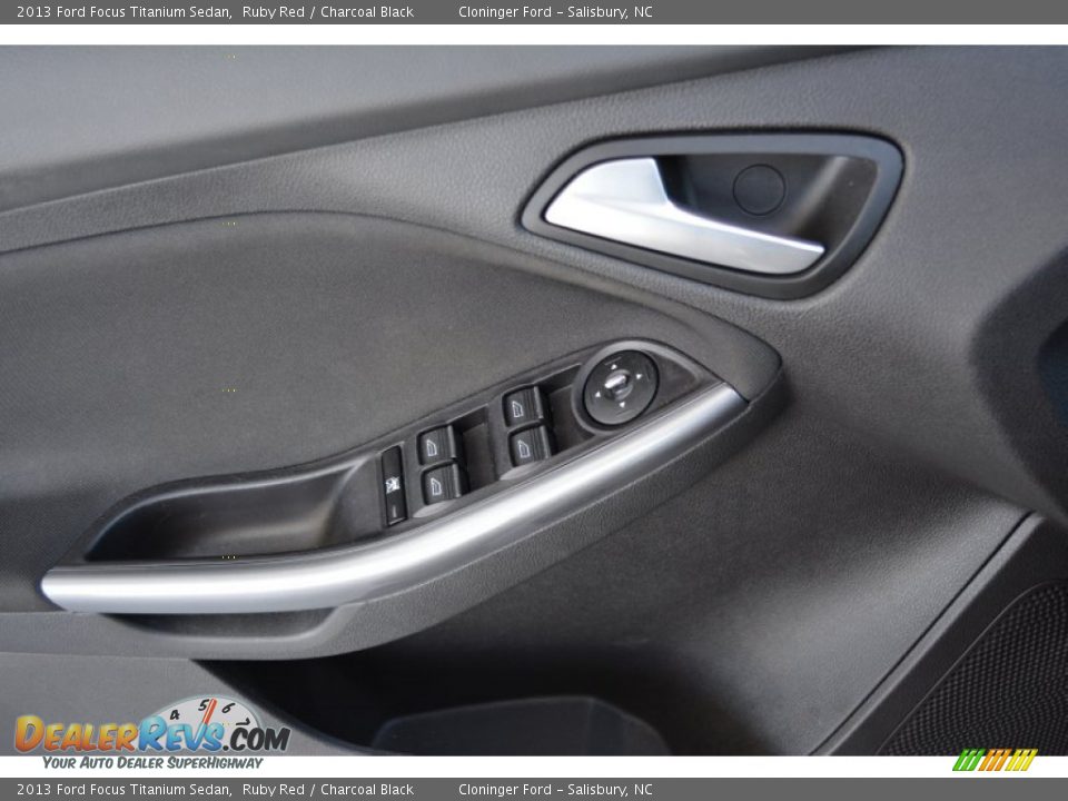 2013 Ford Focus Titanium Sedan Ruby Red / Charcoal Black Photo #9