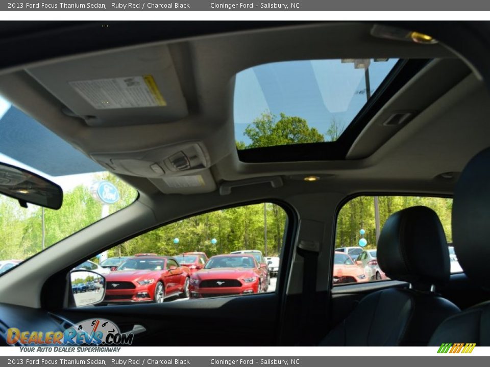 2013 Ford Focus Titanium Sedan Ruby Red / Charcoal Black Photo #18