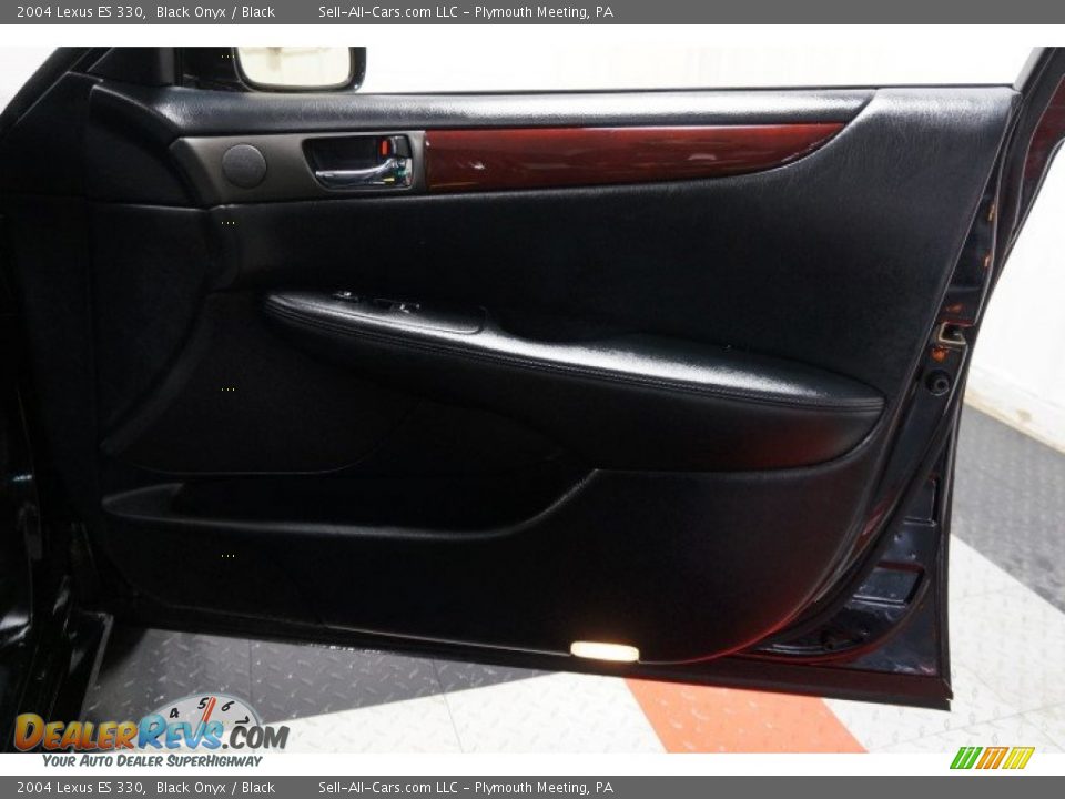 2004 Lexus ES 330 Black Onyx / Black Photo #17