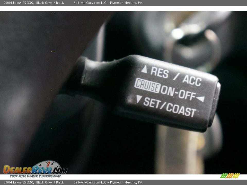 2004 Lexus ES 330 Black Onyx / Black Photo #24