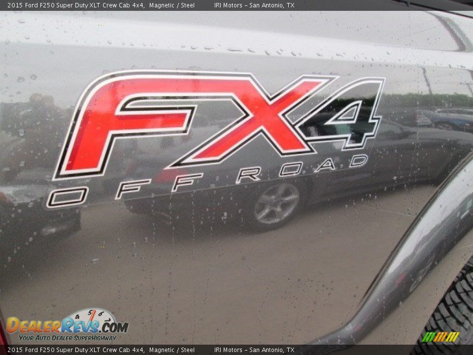2015 Ford F250 Super Duty XLT Crew Cab 4x4 Magnetic / Steel Photo #11