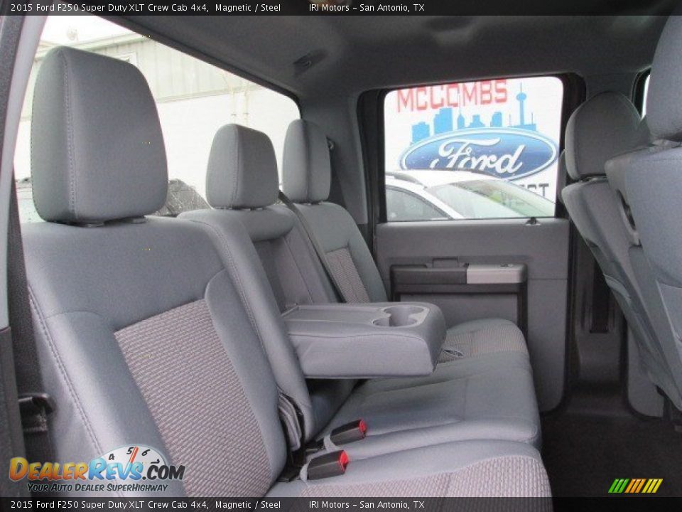 2015 Ford F250 Super Duty XLT Crew Cab 4x4 Magnetic / Steel Photo #22