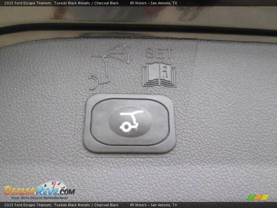 2015 Ford Escape Titanium Tuxedo Black Metallic / Charcoal Black Photo #20