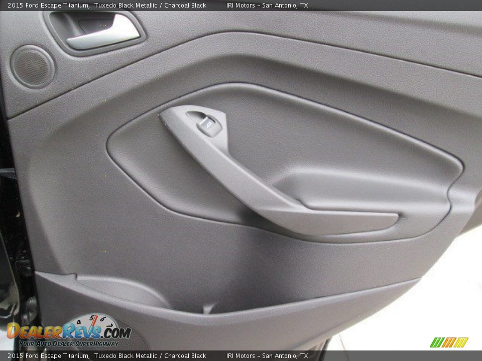 2015 Ford Escape Titanium Tuxedo Black Metallic / Charcoal Black Photo #26