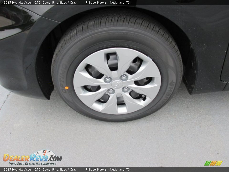 2015 Hyundai Accent GS 5-Door Ultra Black / Gray Photo #11