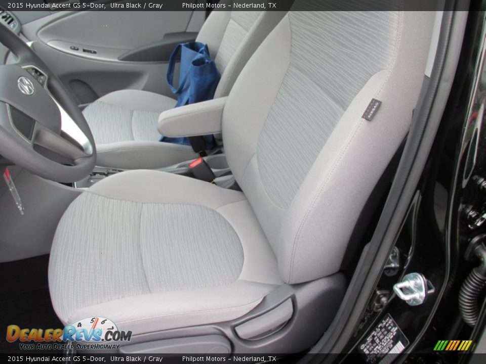 2015 Hyundai Accent GS 5-Door Ultra Black / Gray Photo #20
